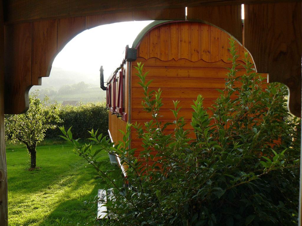 Villa La Roulotte de la Fay à Dompierre-les-Ormes Chambre photo