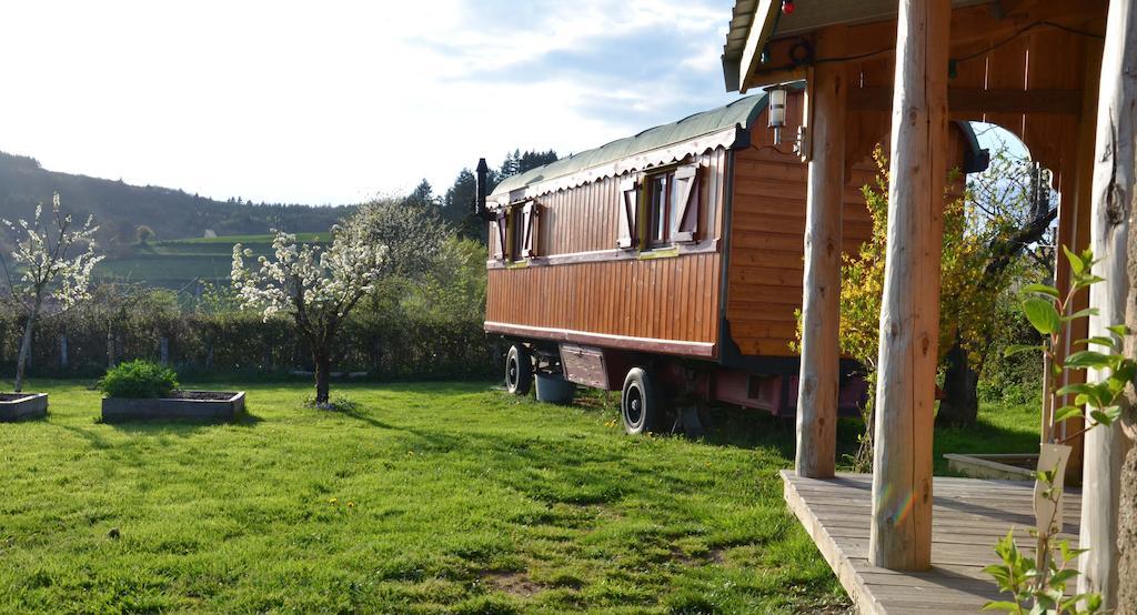 Villa La Roulotte de la Fay à Dompierre-les-Ormes Chambre photo