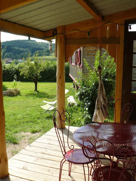 Villa La Roulotte de la Fay à Dompierre-les-Ormes Chambre photo