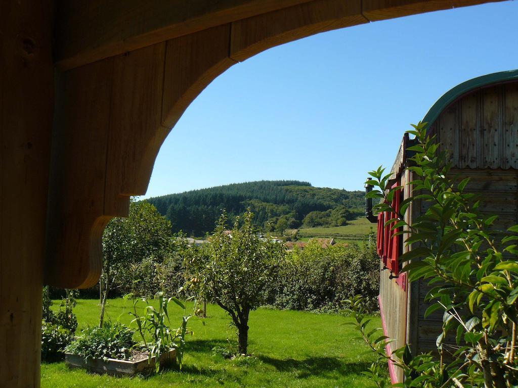Villa La Roulotte de la Fay à Dompierre-les-Ormes Chambre photo